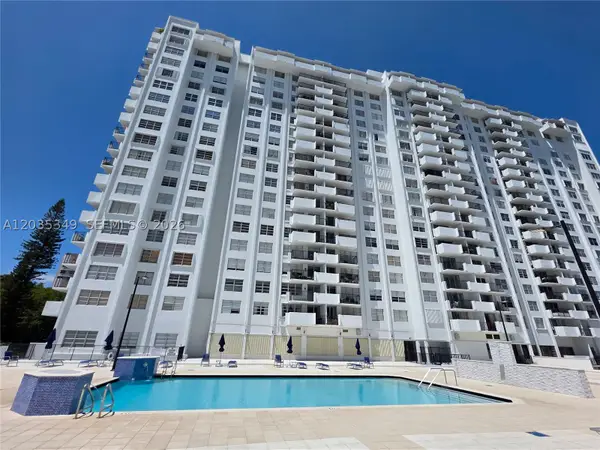 2780 NE 183rd #1111, Aventura, FL 33160