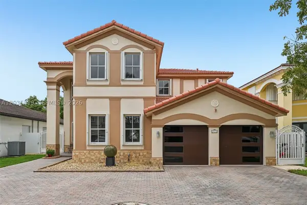 18159 NW 90th, Hialeah, FL 33018