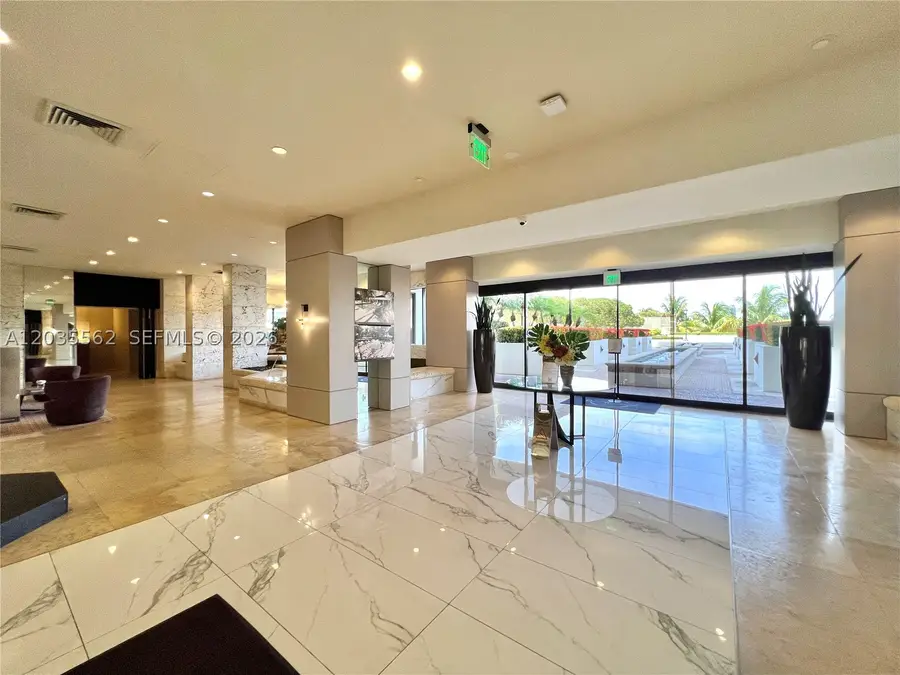 1000 W Island #3010, Aventura, FL 33160 - #2