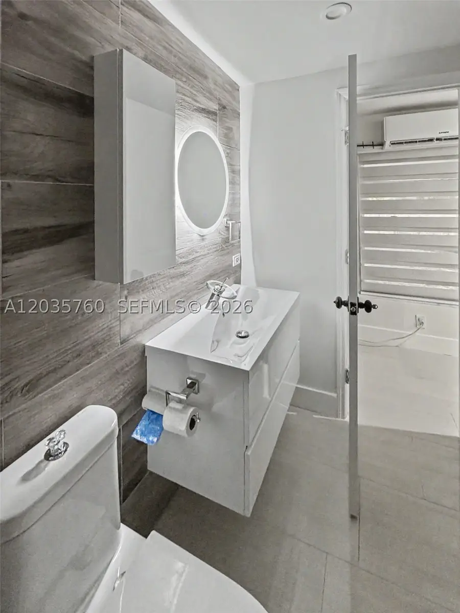 960 NE 146th, North Miami, FL 33161 - #3