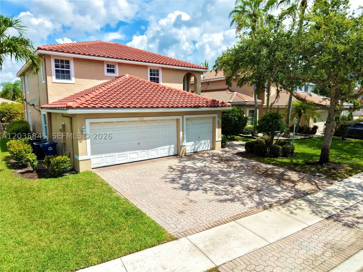 11927 NW 47th, Coral Springs, FL 33076 - #1