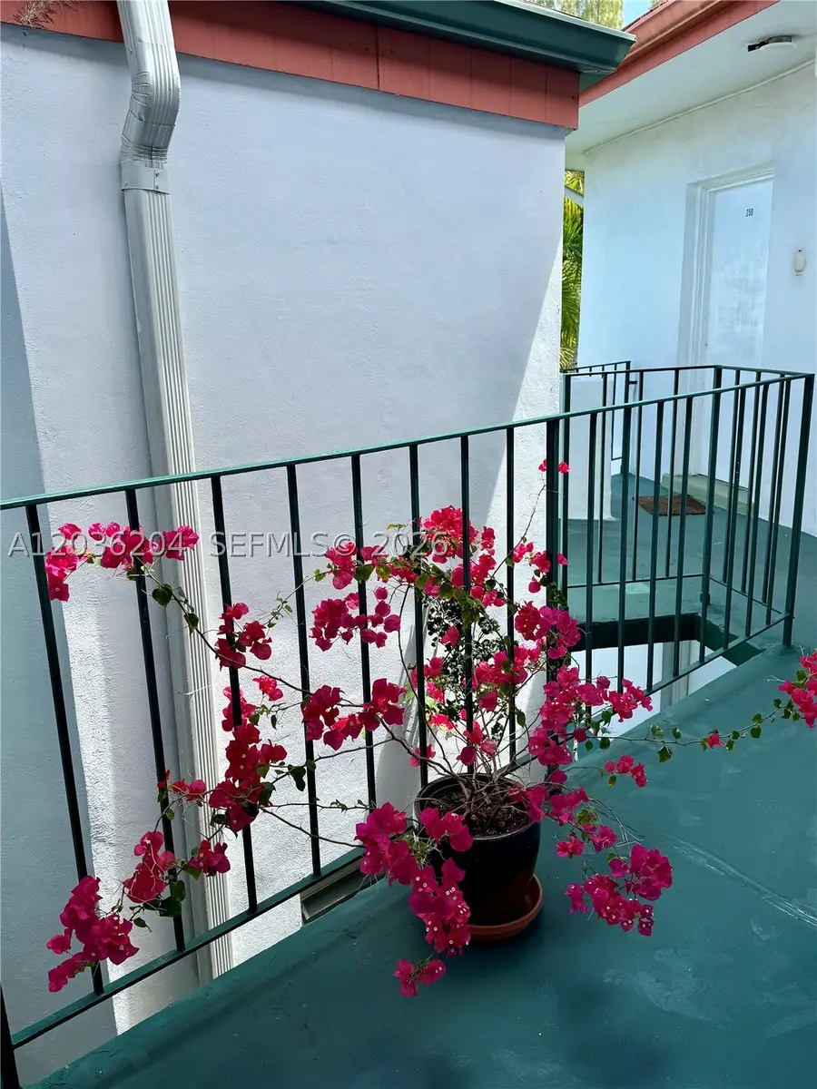 18750 NE 18th #251, Miami, FL 33179 - #2