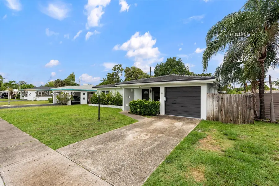 706 N 32nd, Hollywood, FL 33021 - #3