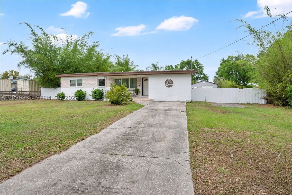 2010 Lee, Brandon, FL 33594 - #1