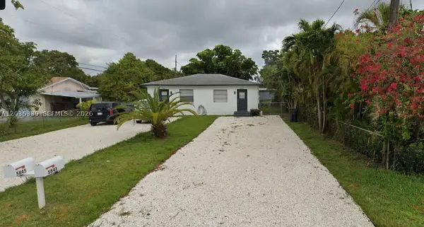 5843 Harding, Hollywood, FL 33021