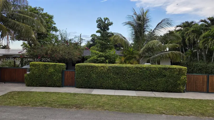 3511 SW 105th, Miami, FL 33165 - #3