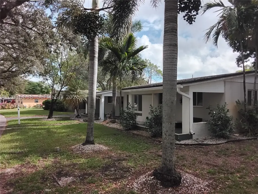 911 W Country Club, Plantation, FL 33317 - #3