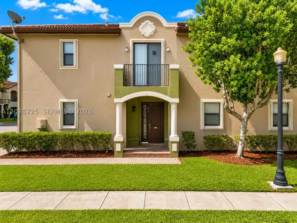 678 NE 33rd, Homestead, FL 33033