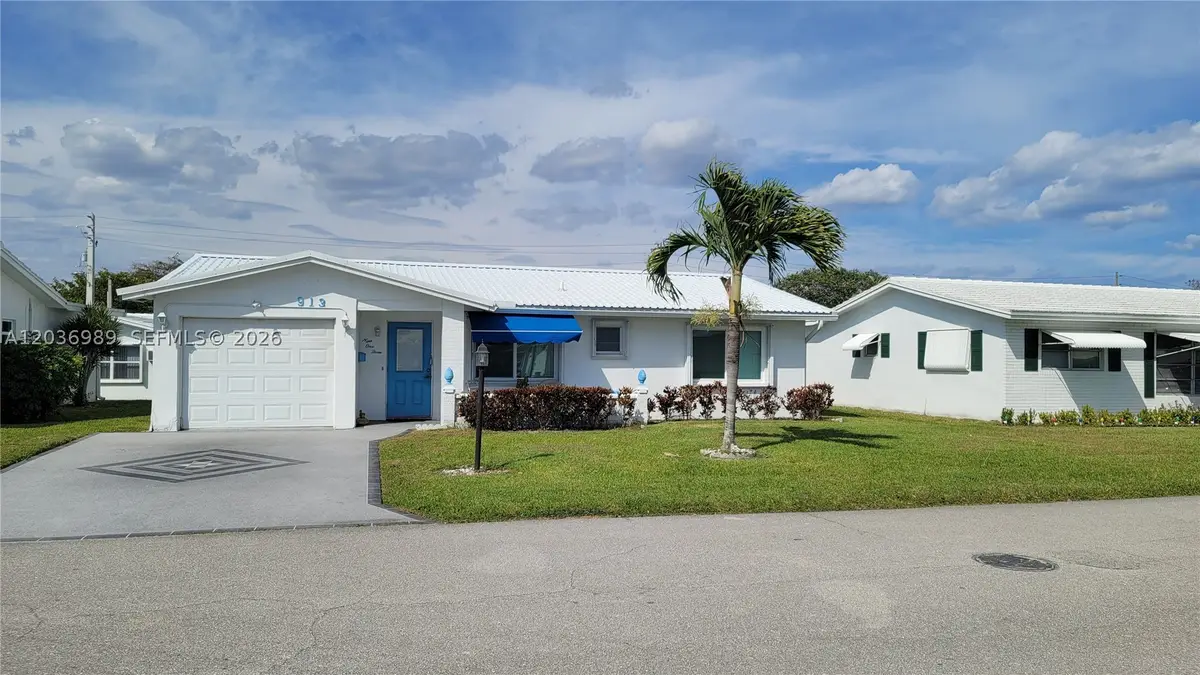 913 SW 3rd, Boynton Beach, FL 33426 - #1