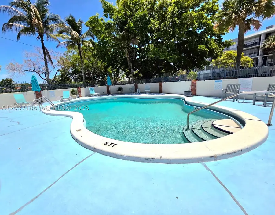 16850 S Glades #2K, North Miami Beach, FL 33162 - #2