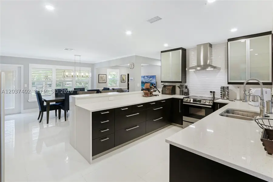 424 NE 27th, Wilton Manors, FL 33334 - #2