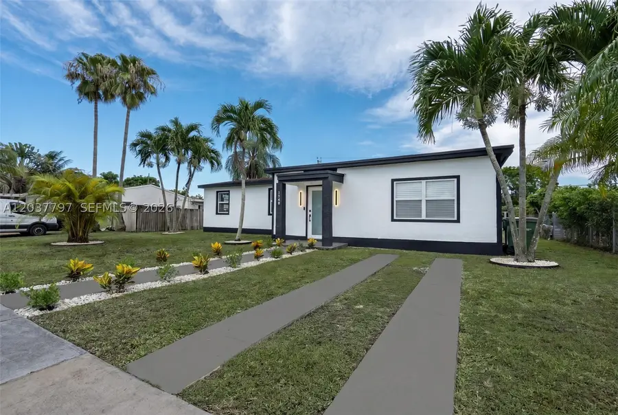 1550 NE 9th, Homestead, FL 33033 - #2