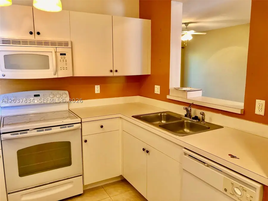 1165 Golden Lakes #1226, West Palm Beach, FL 33411 - #3