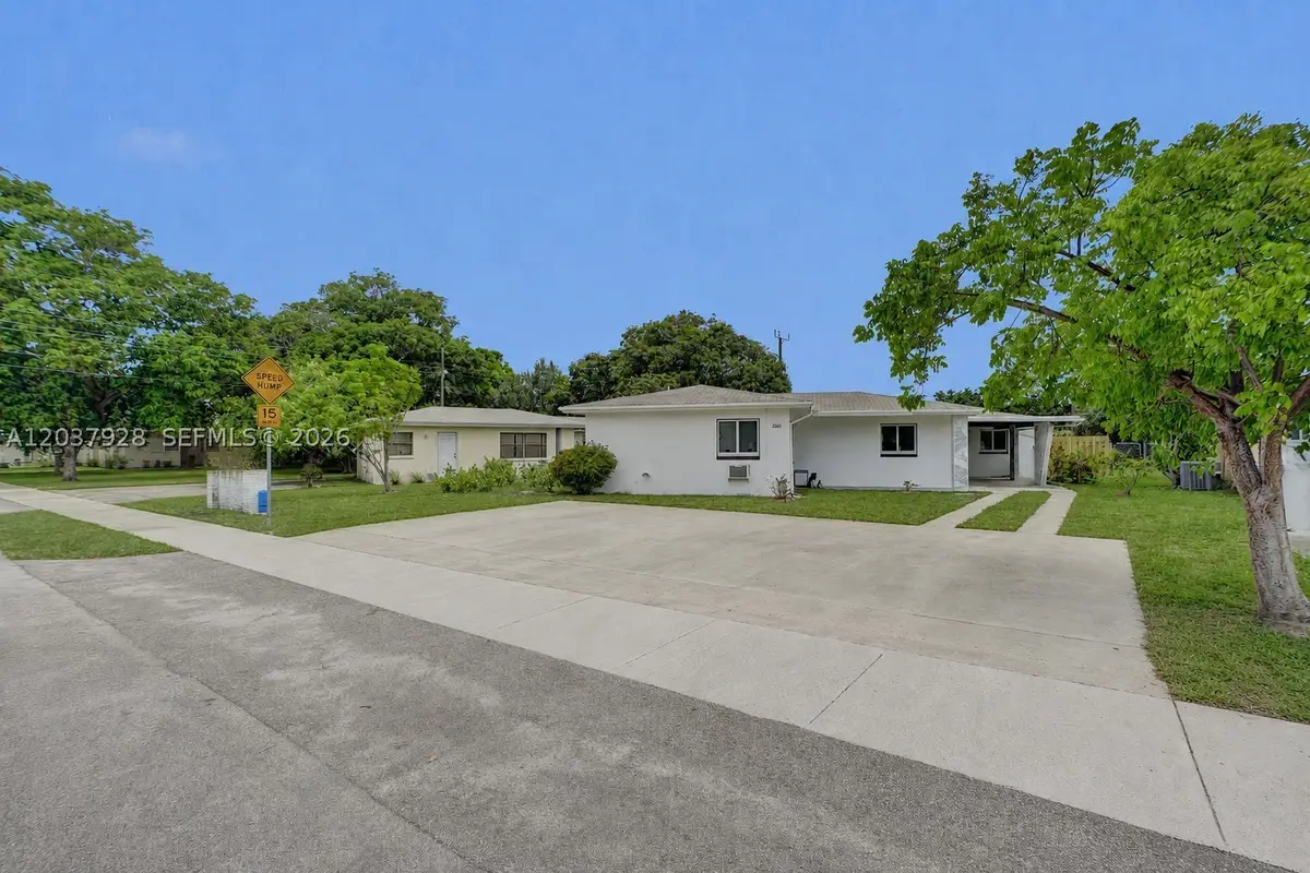 2343 NW 28th, Oakland Park, FL 33311 - #1