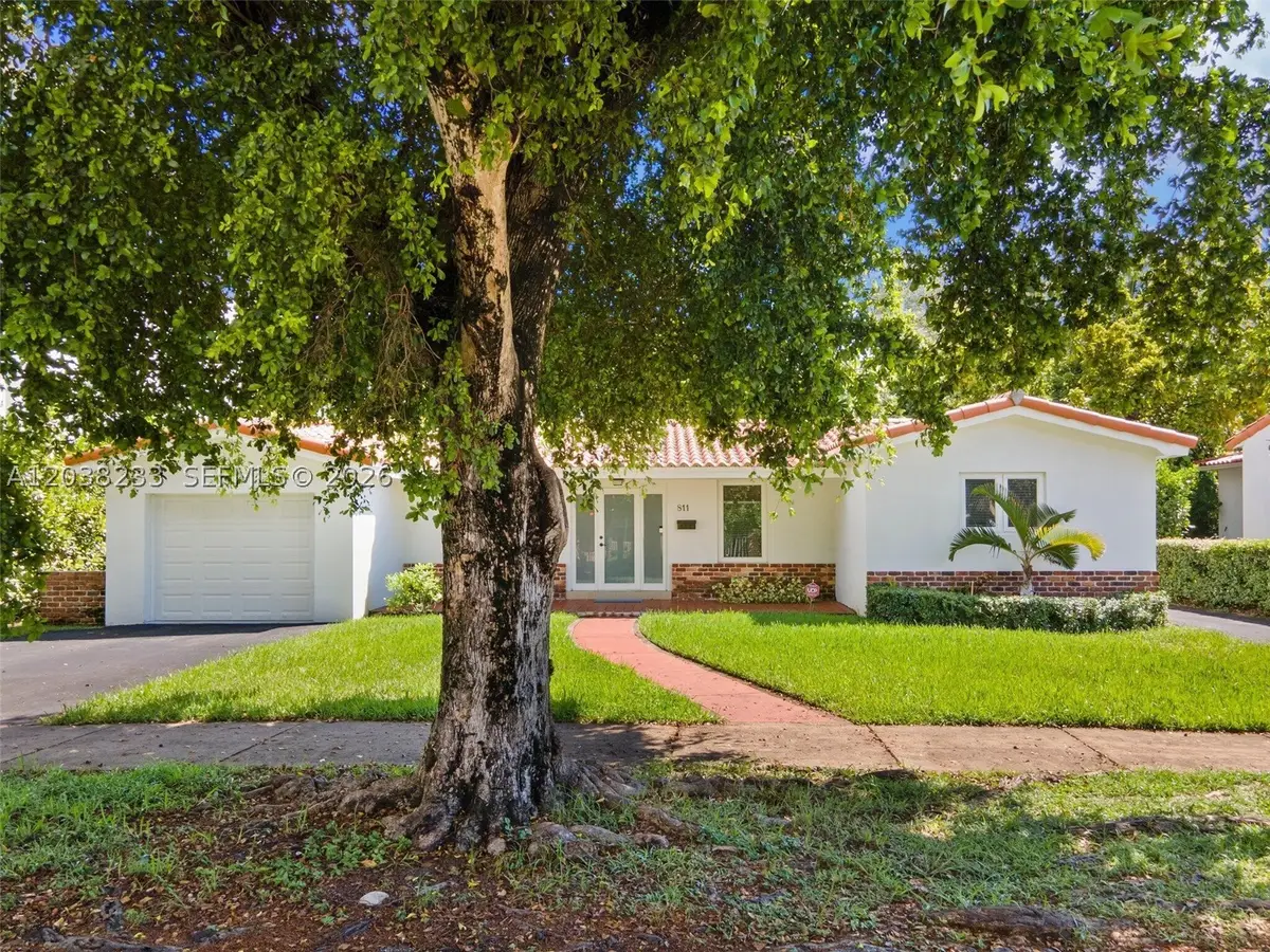 811 Capri, Coral Gables, FL 33134 - #1
