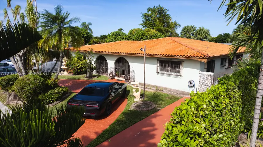 9601 SW 66th, Miami, FL 33173 - #2