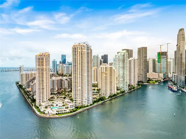 888 Brickell Key #1010, Miami, FL 33131