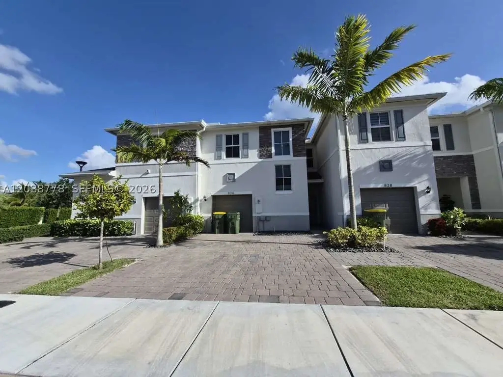 834 SE 16th, Homestead, FL 33034 - #1