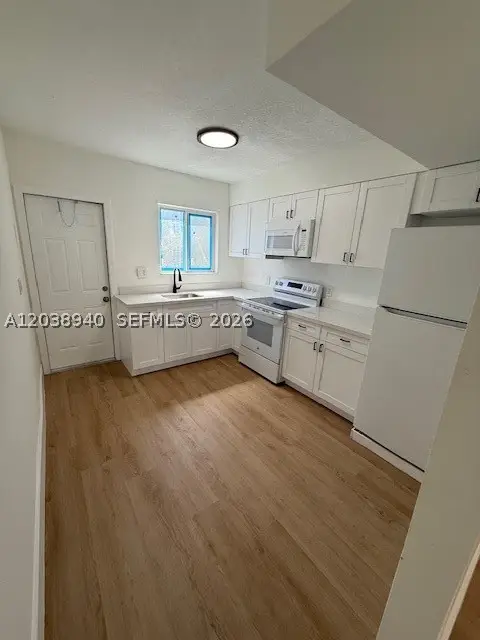 1123 N 17th, Hollywood, FL 33020 - #3
