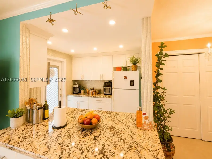1725 James #12A, Miami Beach, FL 33139 - #2