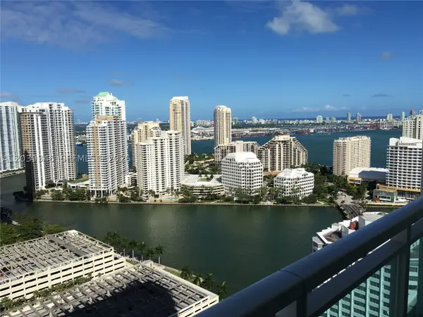 Address Withheld By Seller, Miami, FL 33131