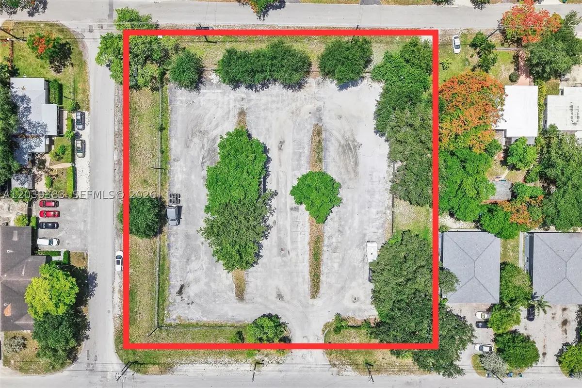 1st ave NW 166, Miami, FL 33169 - #1