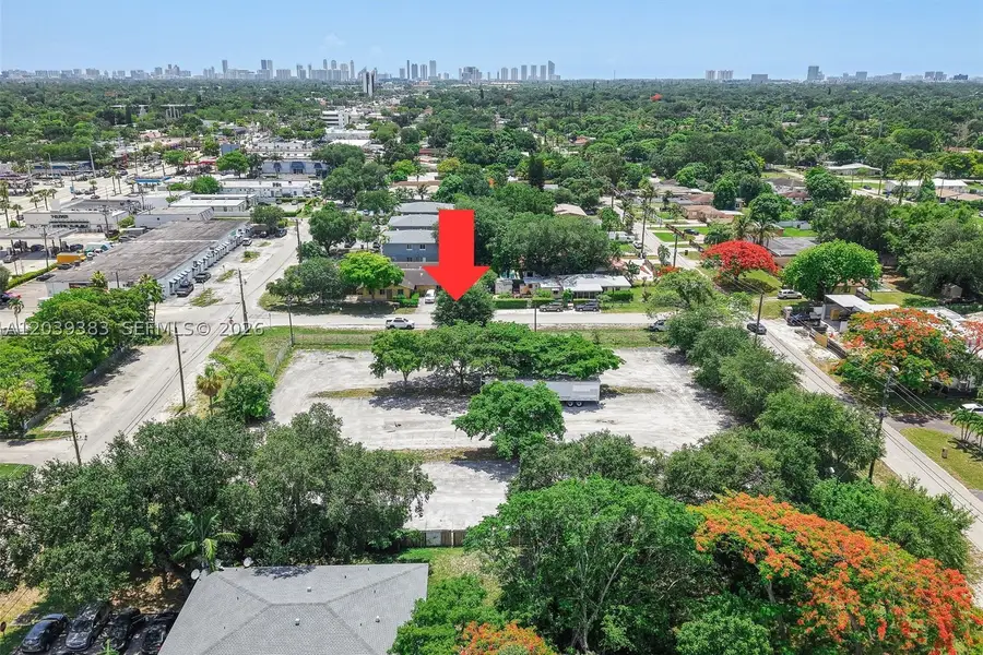 1st ave NW 166, Miami, FL 33169 - #2