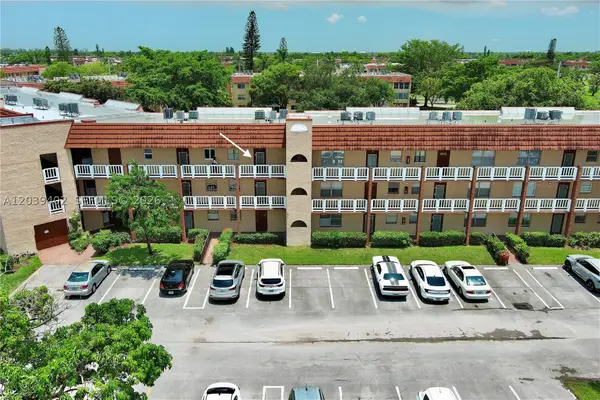 9281 Sunrise Lakes #308, Sunrise, FL 33322