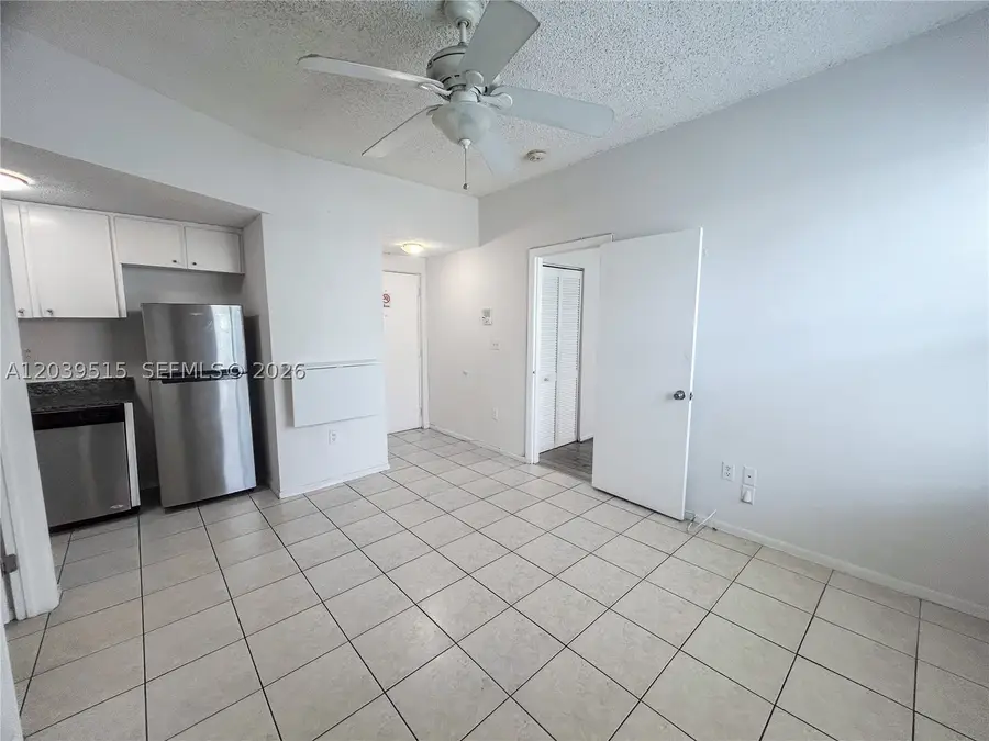 1218 Drexel #204, Miami Beach, FL 33139 - #3