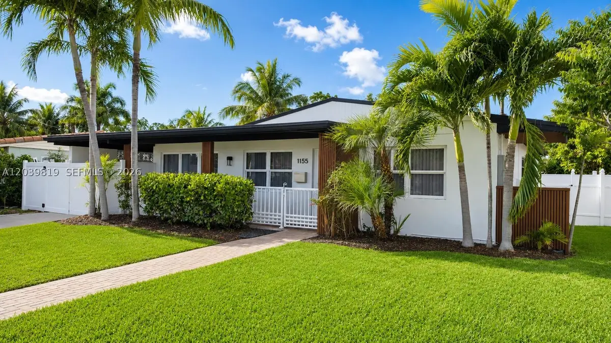 1155 Hayes, Hollywood, FL 33019 - #1