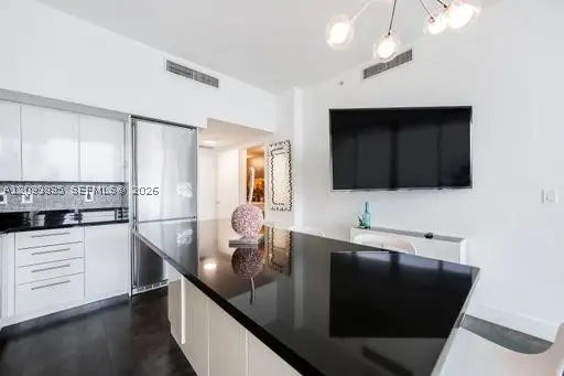 92 SW 3rd #5108, Miami, FL 33130 - #3