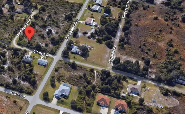 2075 NE Middle, Punta Gorda, FL 33983