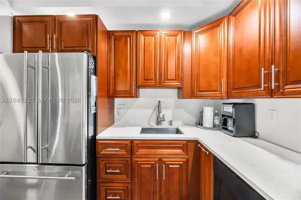 9999 N Belfort #101, Tamarac, FL 33321