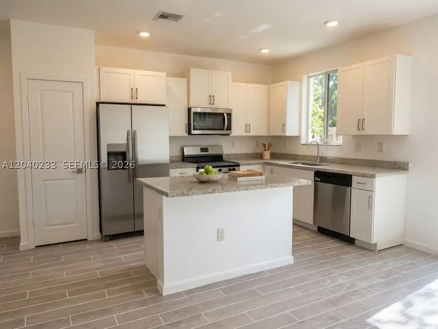 1019 SE 24th, Homestead, FL 33035 - #2