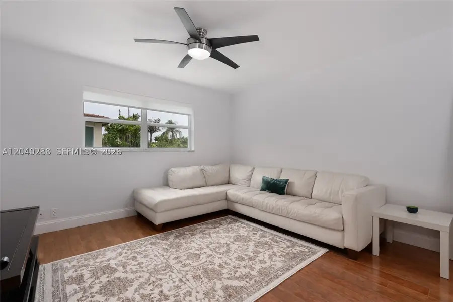 611 NE 14th #206, Fort Lauderdale, FL 33304 - #2