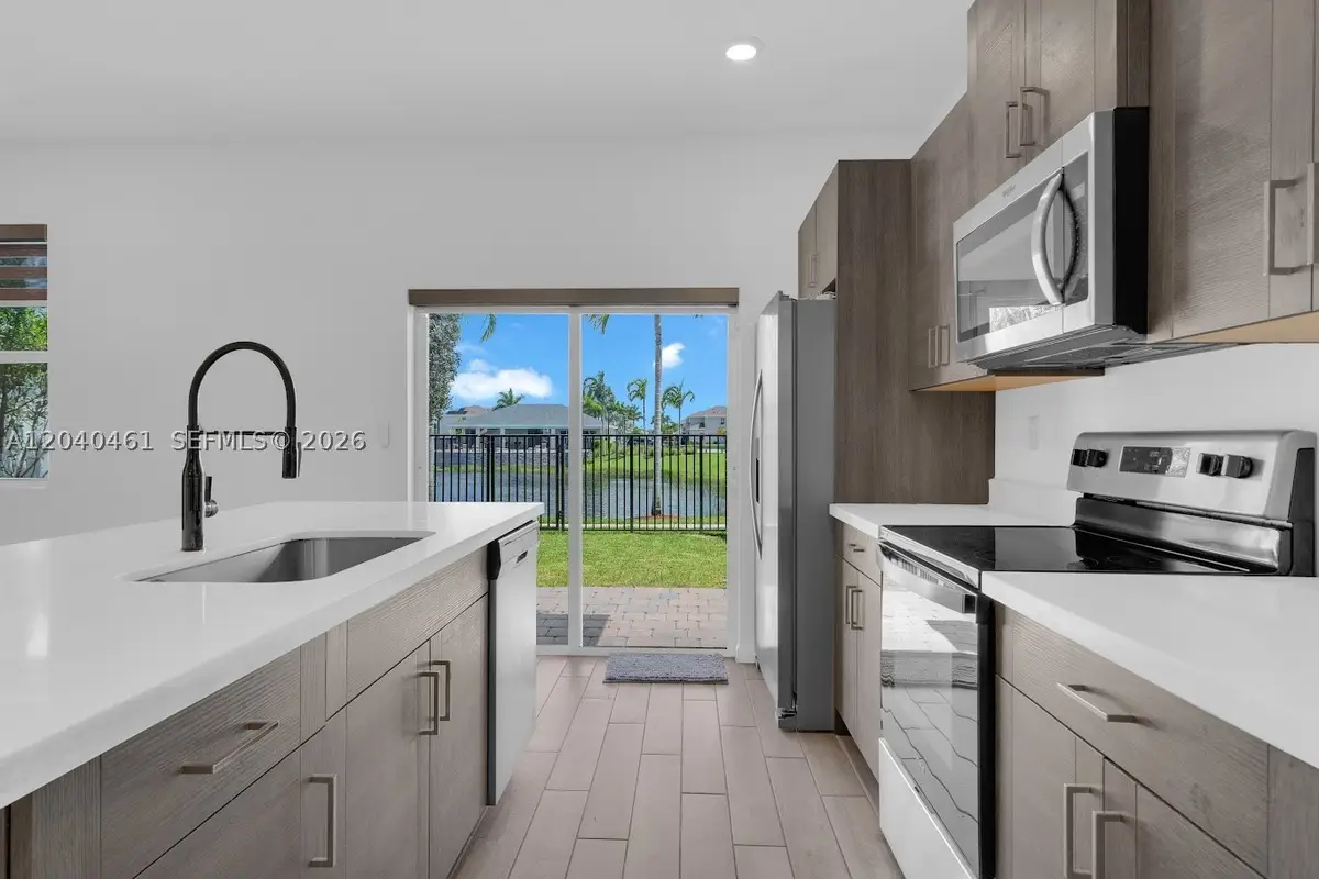 805 SE 18th, Homestead, FL 33034 - #1