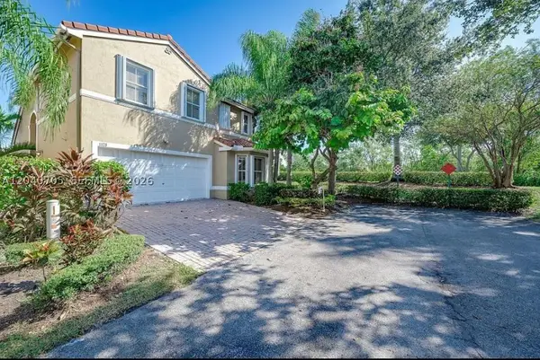 1125 Butternut, Hollywood, FL 33019