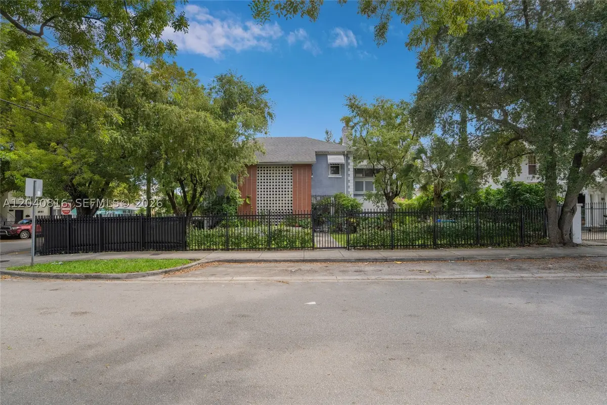 405 SW 11th, Miami, FL 33130 - #1