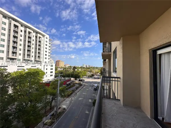 3590 Coral #611, Miami, FL 33145