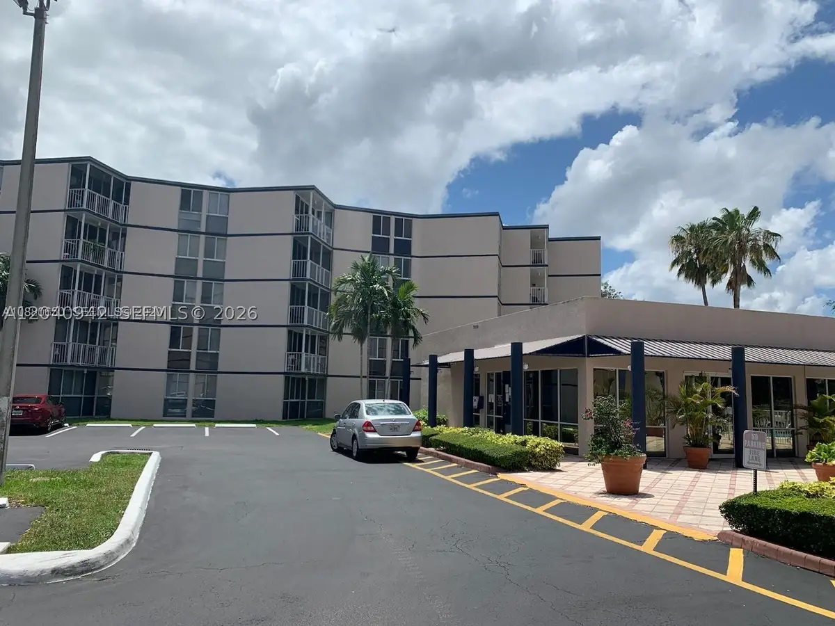 7035 NW 186th #D310, Hialeah, FL 33015 - #1