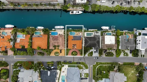 3220 NE 164th, North Miami Beach, FL 33160