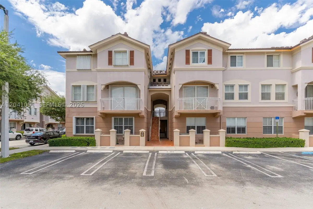 8826 W Flagler #203, Miami, FL 33174 - #1