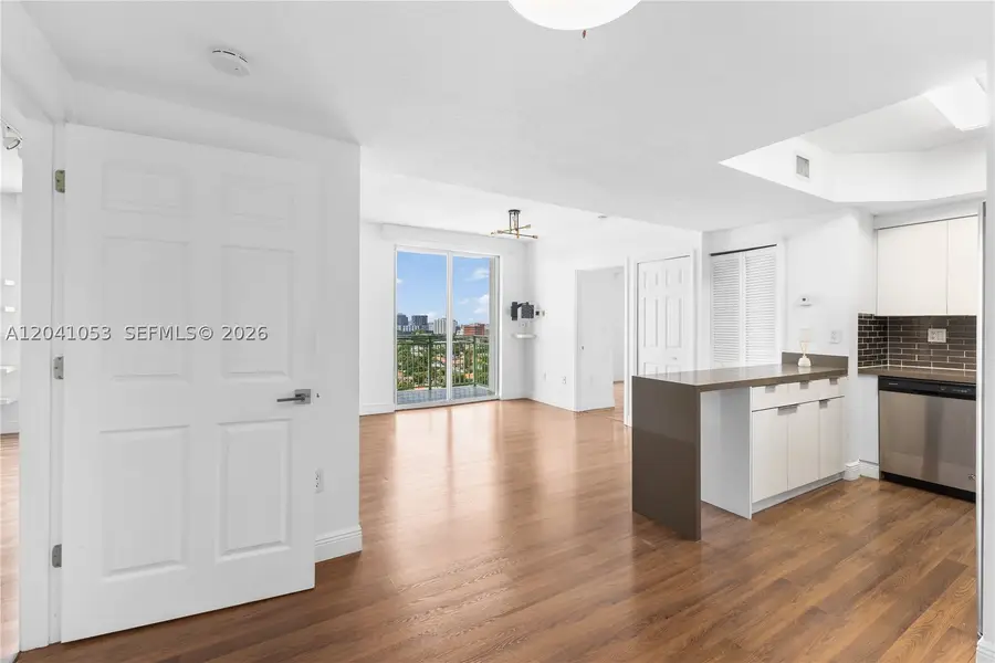 3500 Coral #PH 109 / 1509, Miami, FL 33145 - #2