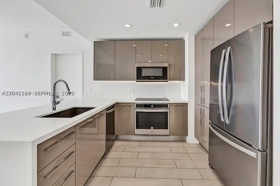 2000 S Metropica #907, Sunrise, FL 33323 - #2
