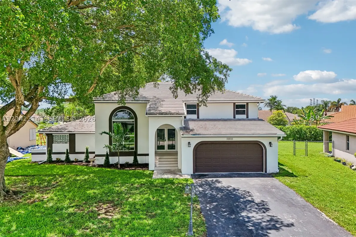 15010 E Falcons Lea, Davie, FL 33331 - #1