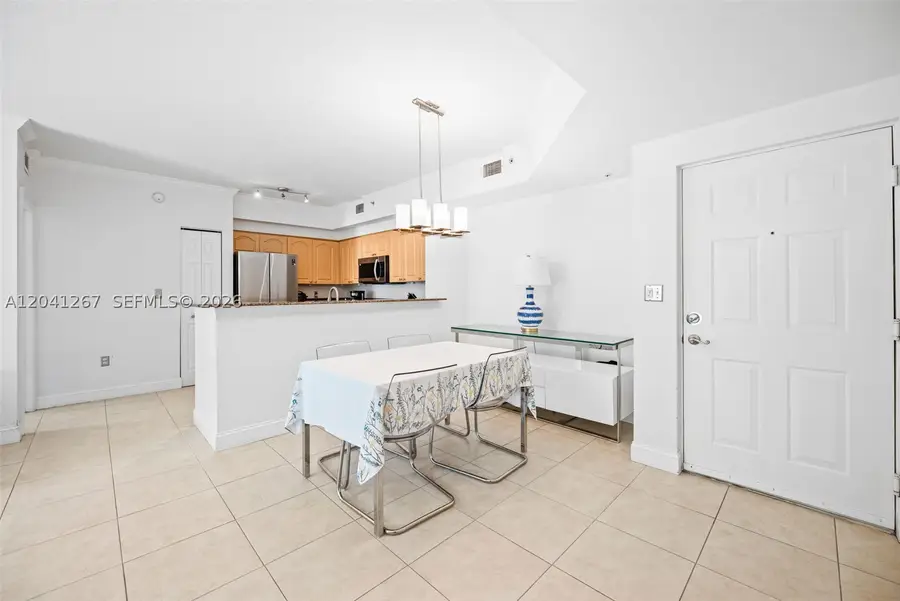 6861 SW 44th #202, Miami, FL 33155 - #3