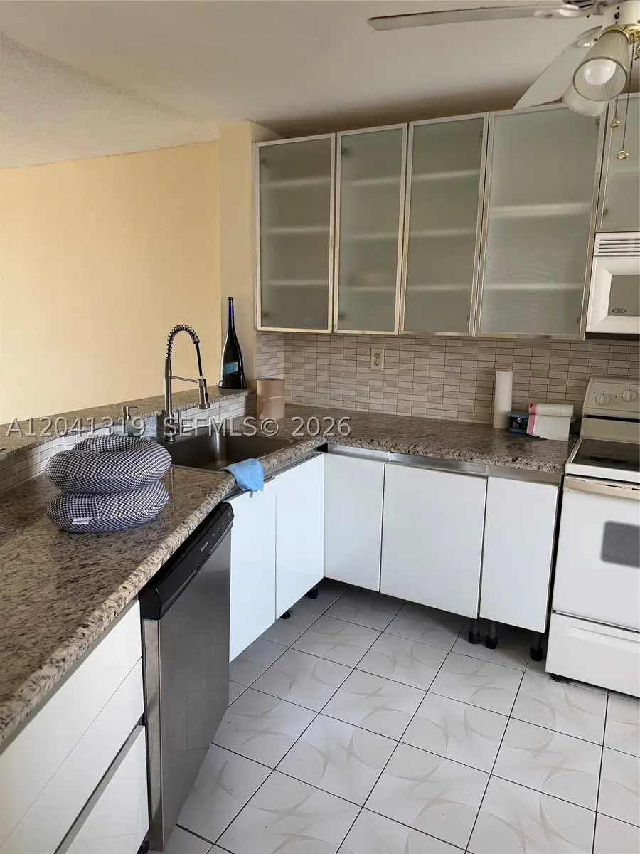 1750 NE 191st #627-4, Miami, FL 33179 - #3