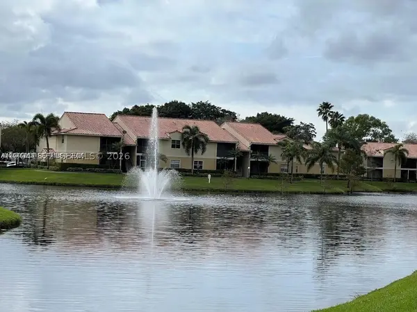 1227 SW 46th #304, Pompano Beach, FL 33069