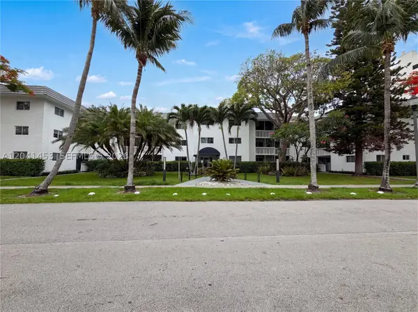 200 Galen #202, Key Biscayne, FL 33149