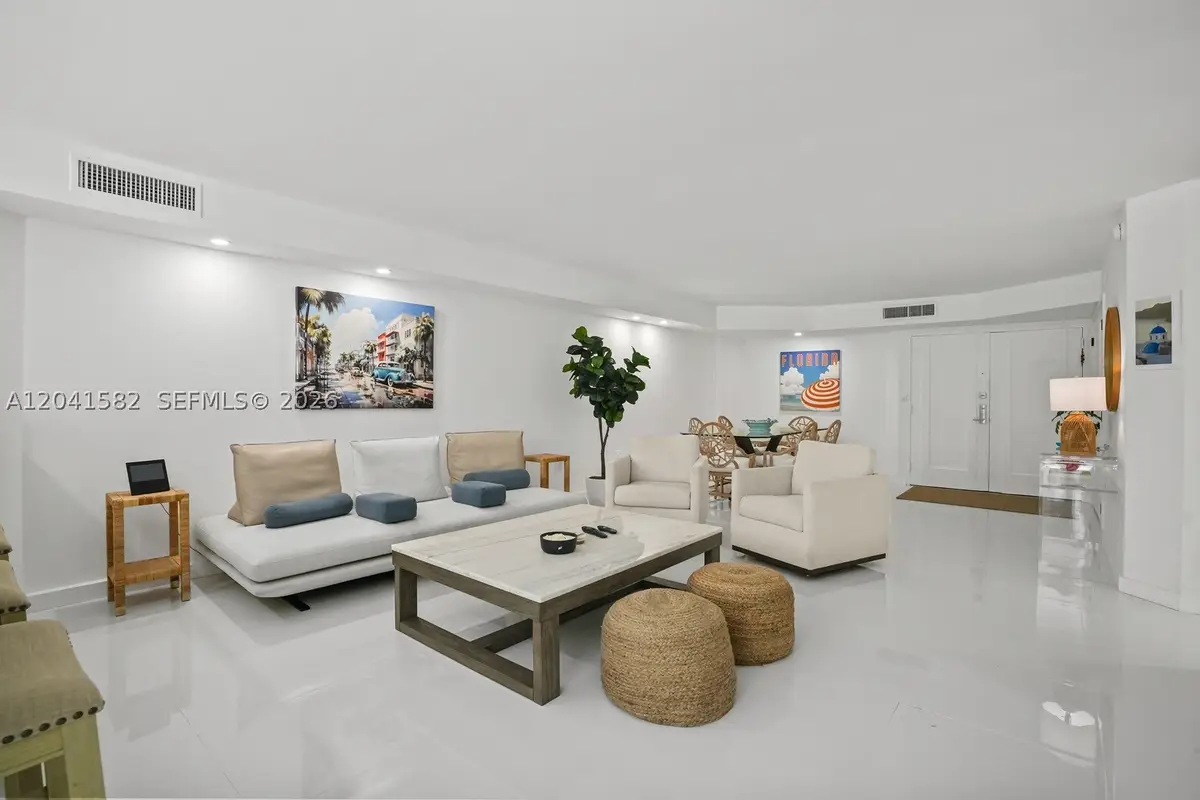 6423 Collins #203, Miami Beach, FL 33141 - #1